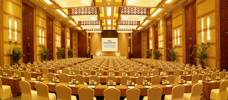 Howard Johnson Conference Resort Chengdu Dujiangyan Exterior photo